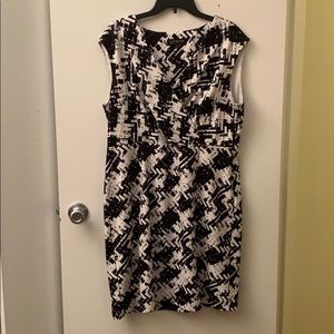 Jones New York Dress Black and White 16